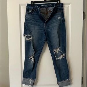American Eagle curvy super high rise leggings. Distressed Blue Jeans.